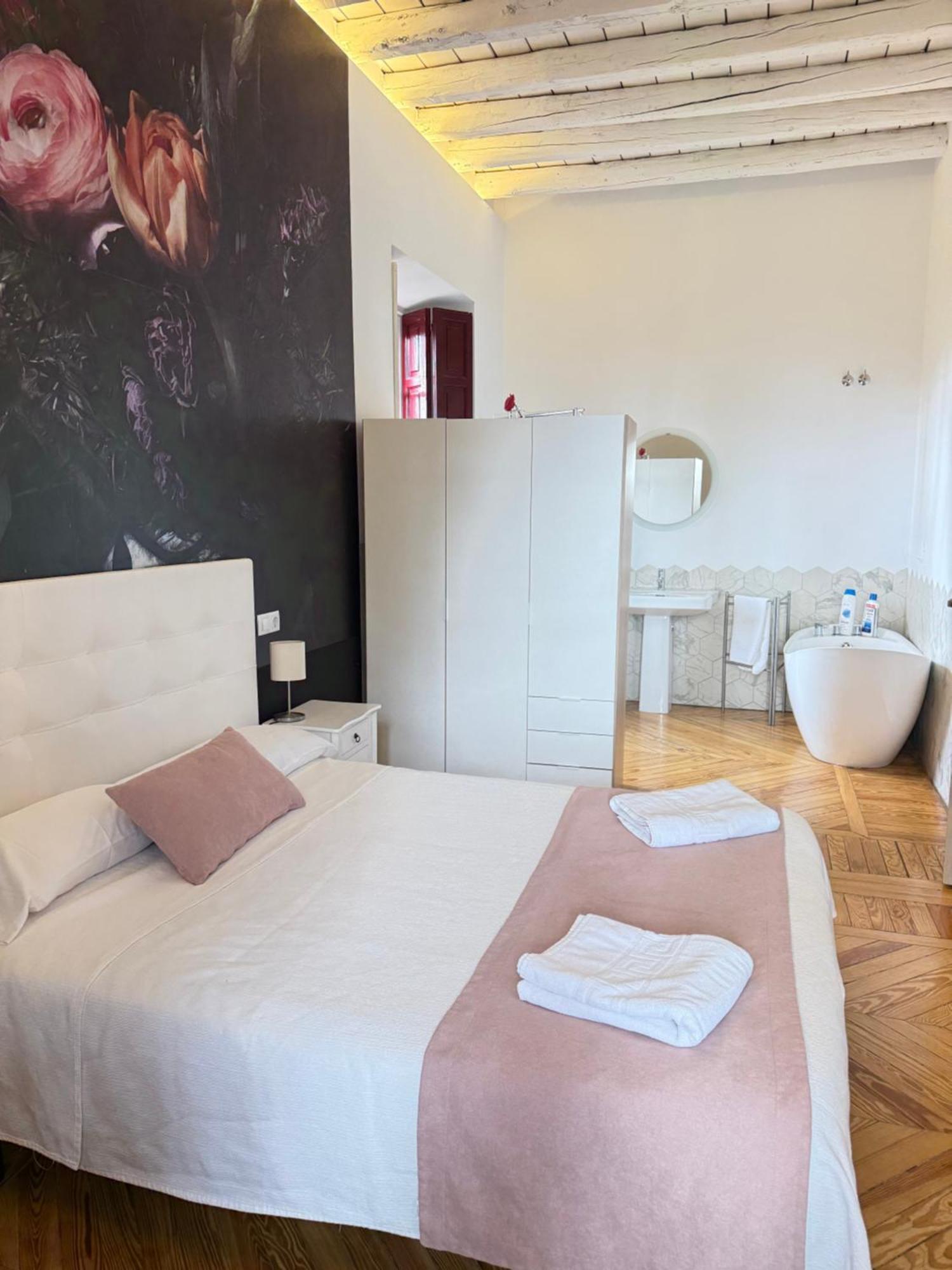 فندق Casa Jardin El Colmenar لاس نافاس ديل ماركيز المظهر الخارجي الصورة