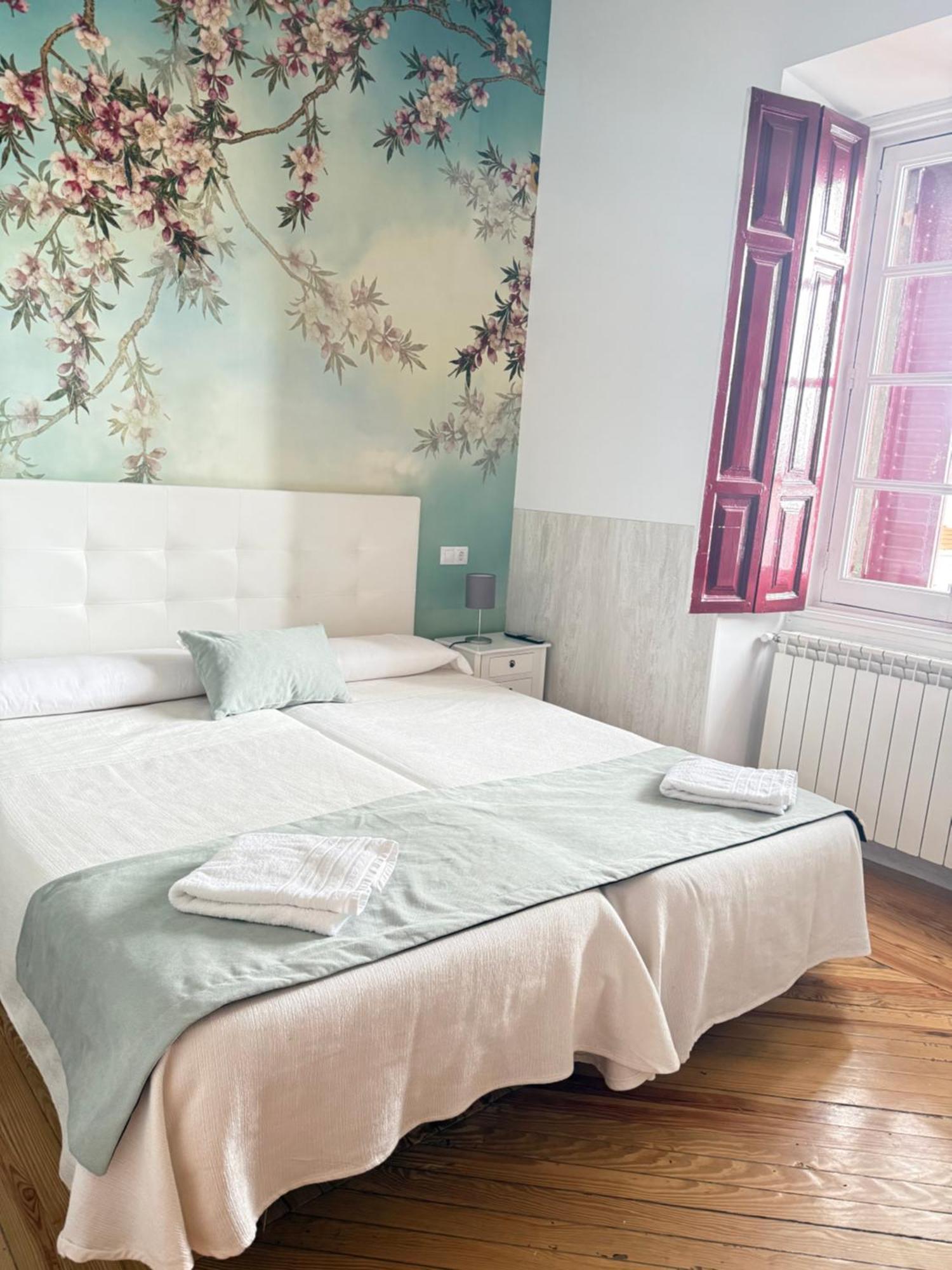 فندق Casa Jardin El Colmenar لاس نافاس ديل ماركيز المظهر الخارجي الصورة