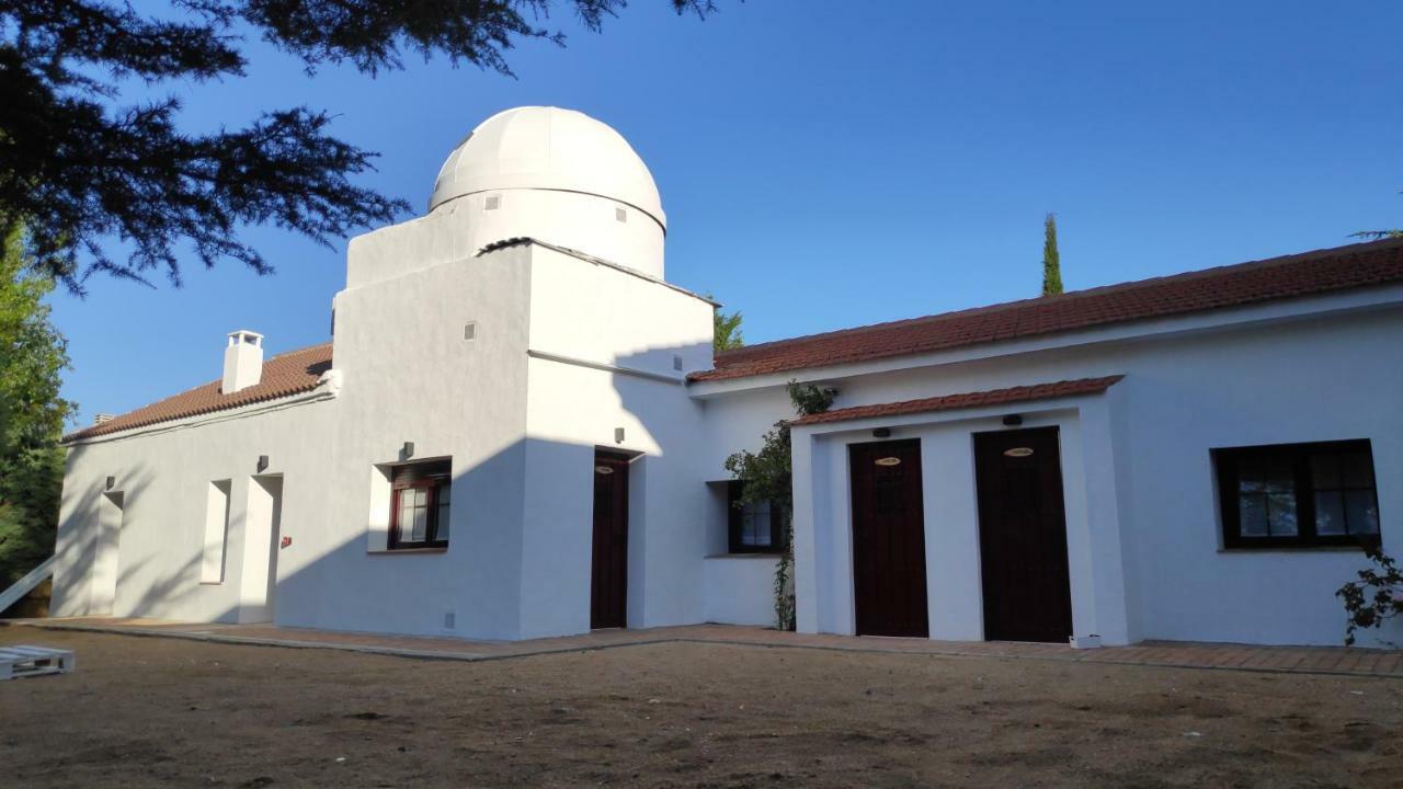 فندق Casa Jardin El Colmenar لاس نافاس ديل ماركيز المظهر الخارجي الصورة